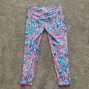 Luxletix Lilly Pulitzer size L leggings